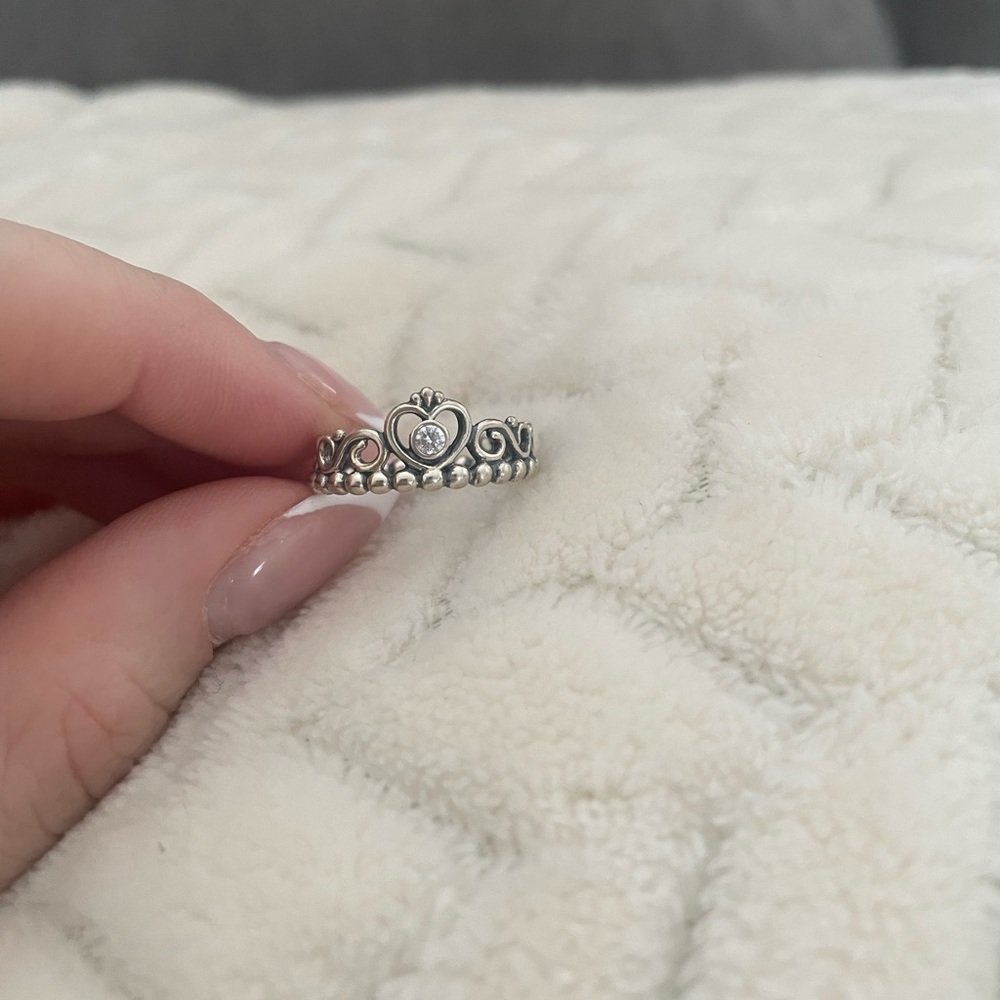 Pandora Princess Tiara Ring